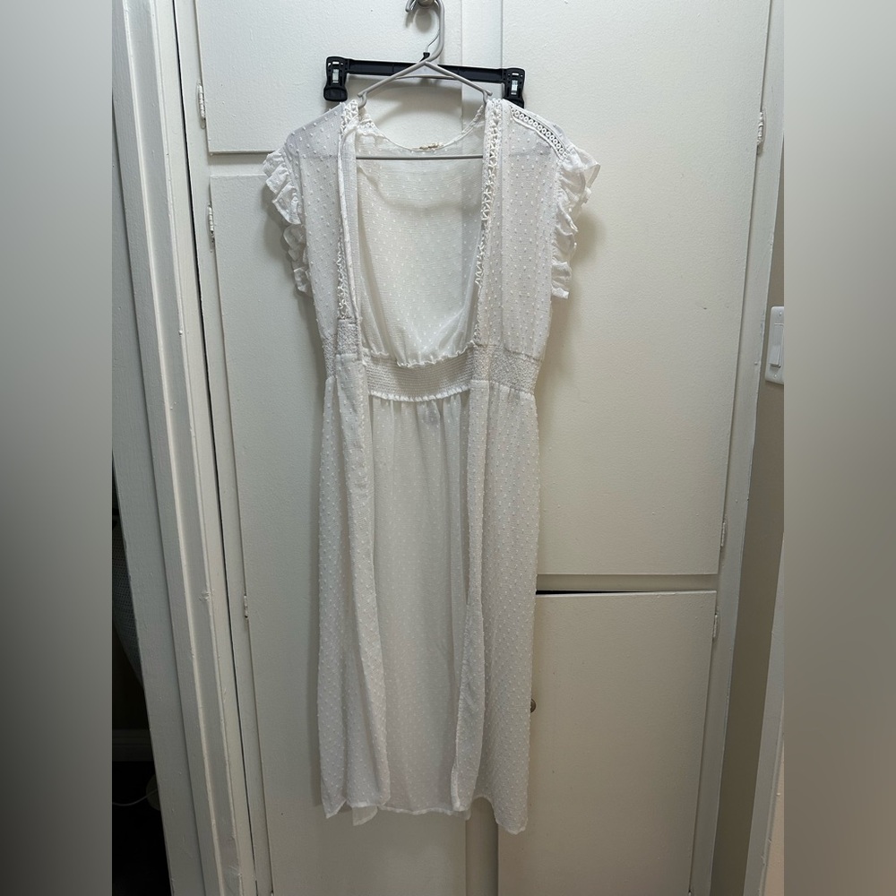 Hem & Thread White Kimono
